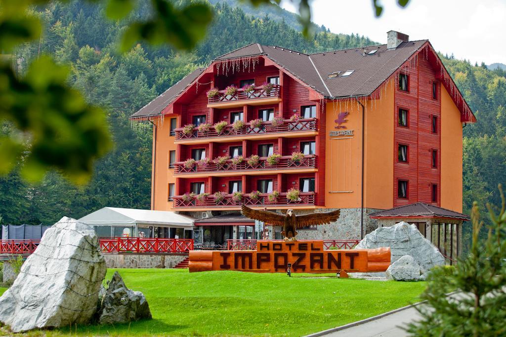 Hotel Impozant Valča Eksteriør bilde