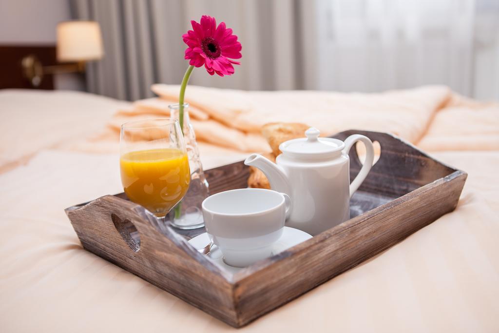 Hotel Impozant Valča Eksteriør bilde