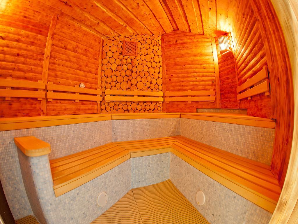 Hotel Impozant Valča Eksteriør bilde