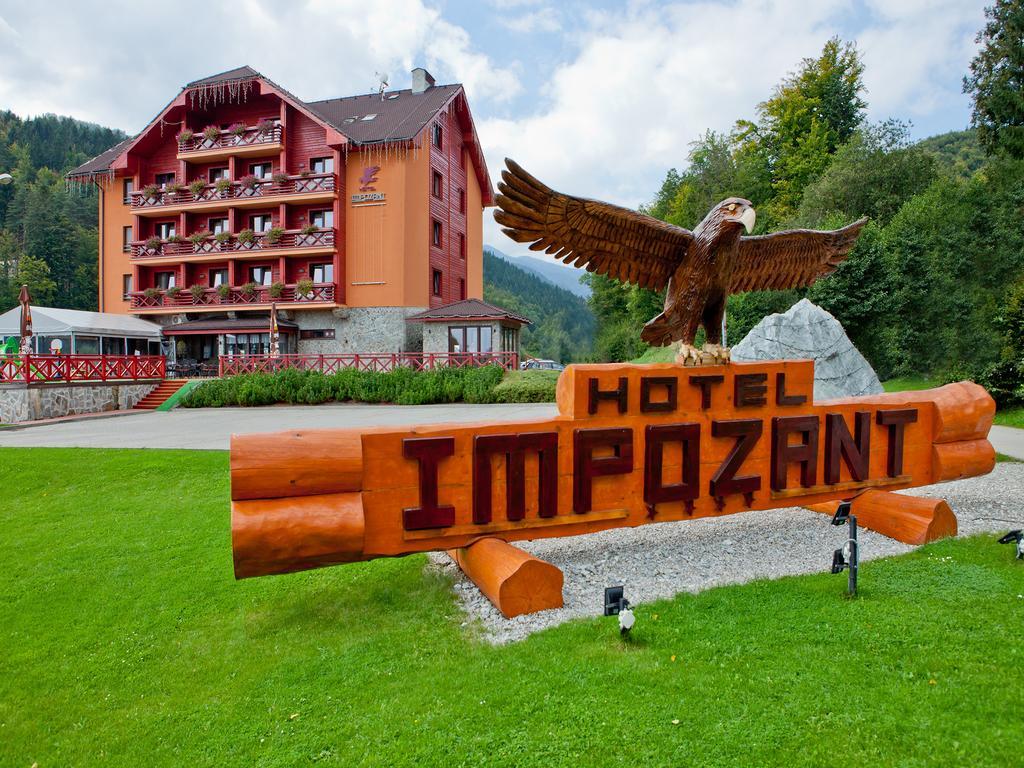 Hotel Impozant Valča Eksteriør bilde